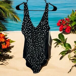 Trimshaper Womens Dots One Piece Swimsuit-Size 18-Brand New Black/Polka Dot